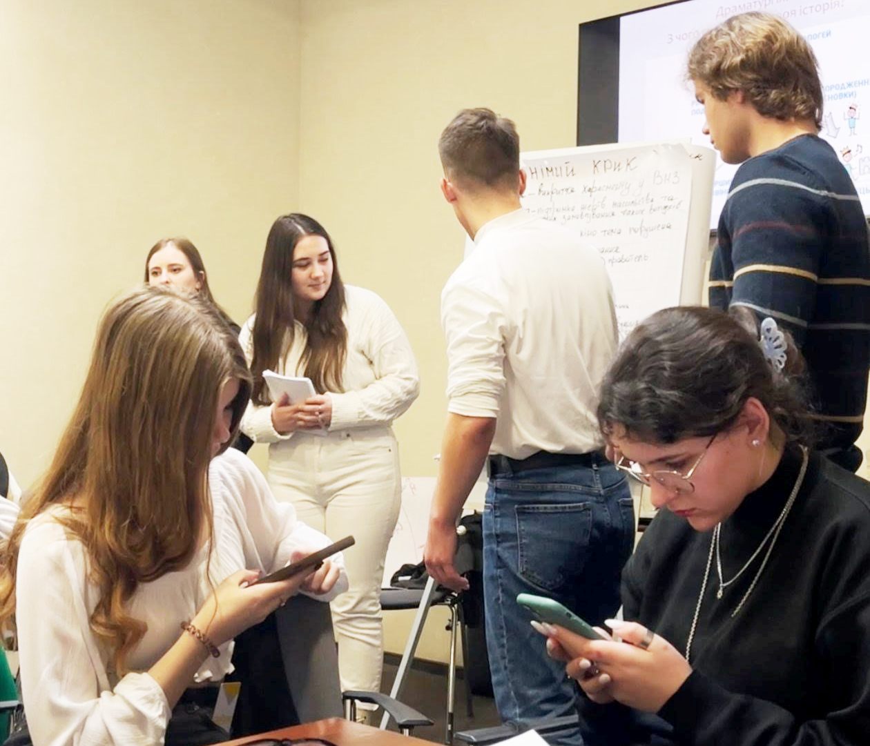 Під час тренінгу.jpg